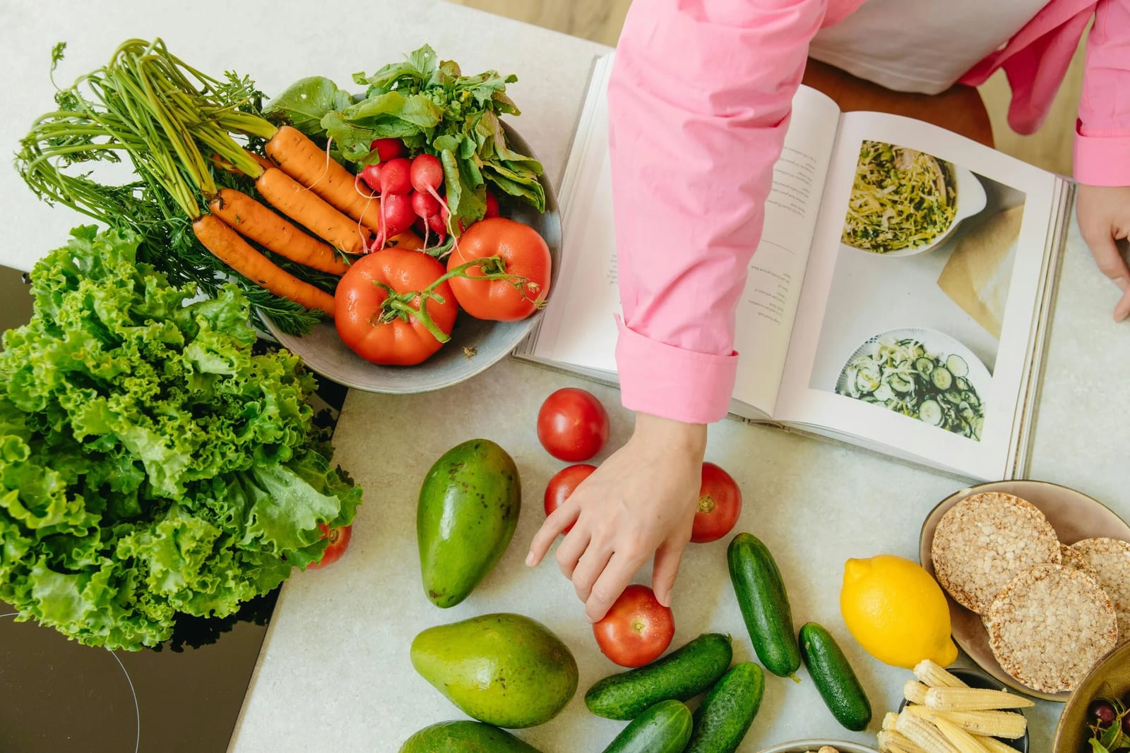 Hyrox Nutrition Guide: Exactly What to Eat to Train and Race Your Best