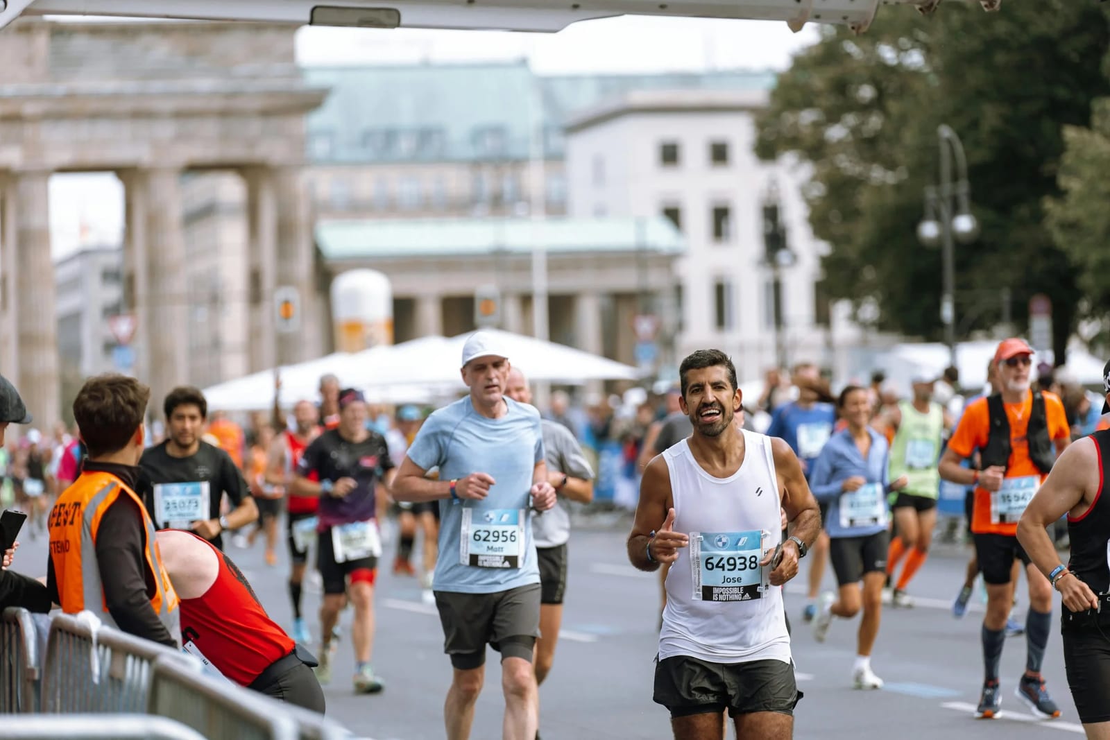 Hyrox vs Marathon vs CrossFit: Which Race Should You Train For in 2026?